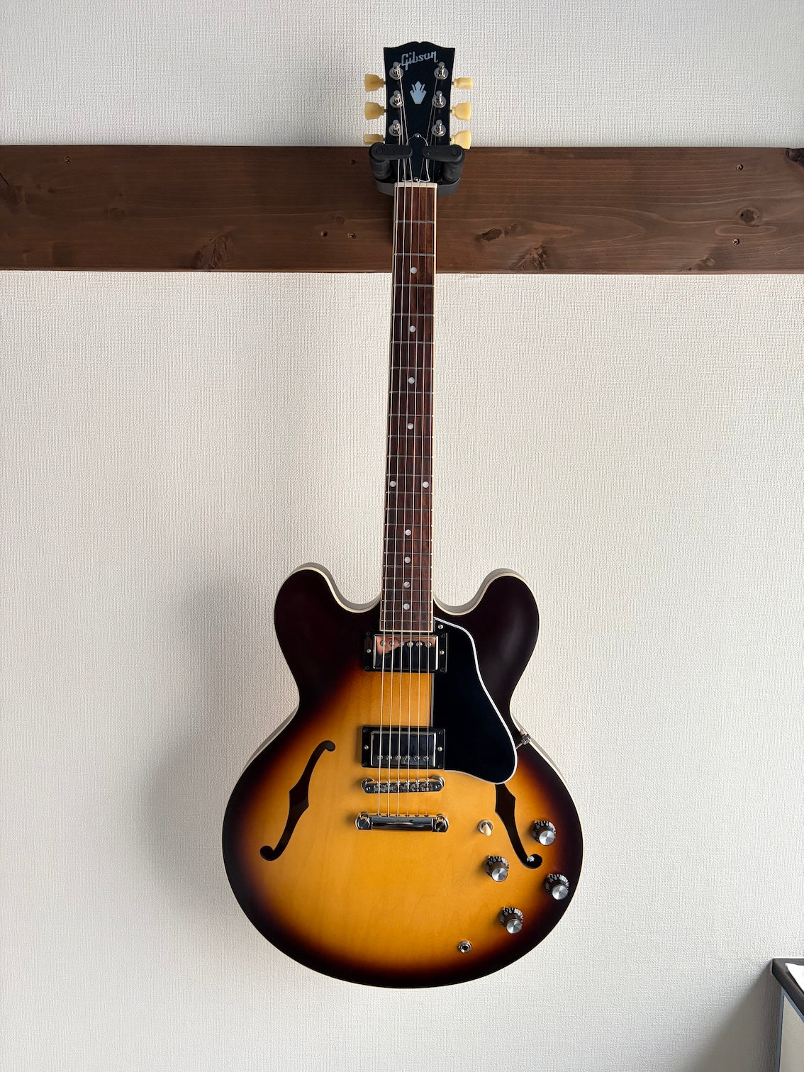 Gibson ES-335 2024年製　コンディション良好 Gibson ES-335 Satin 2024 – auldguitars