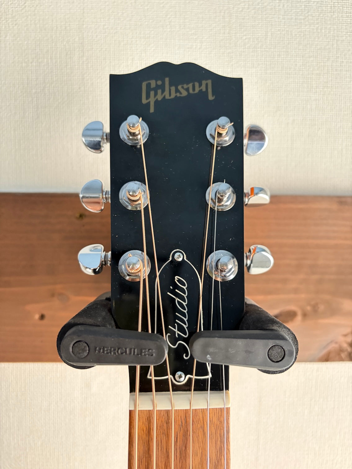 Gibson L-00 Studio Walnut 2020 – auldguitars