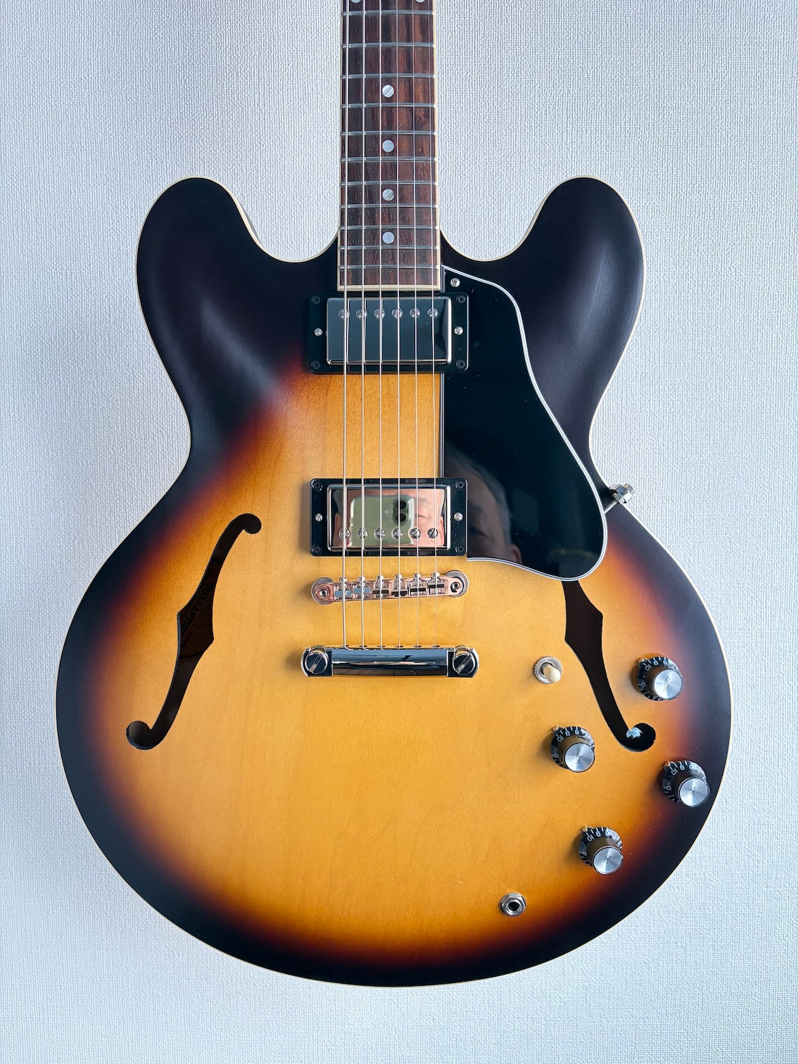 Gibson ES-335 Satin 2024 – auldguitars