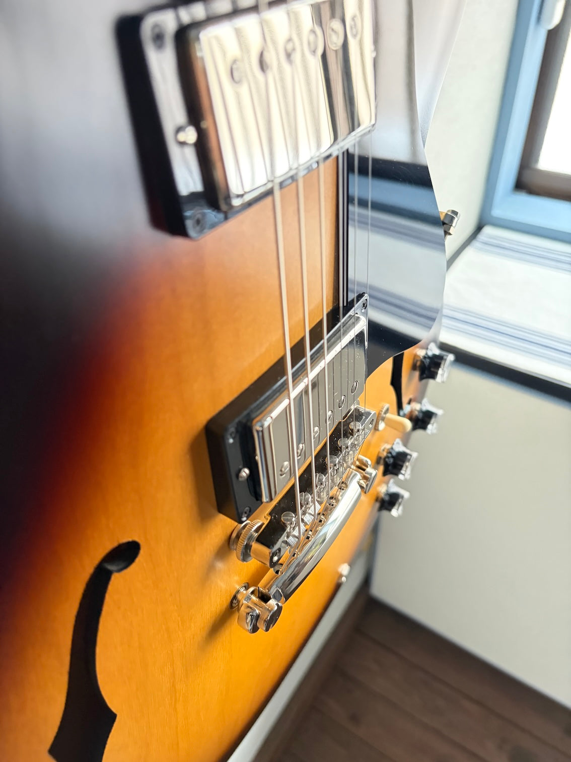 Gibson ES-335 Satin 2024 – auldguitars