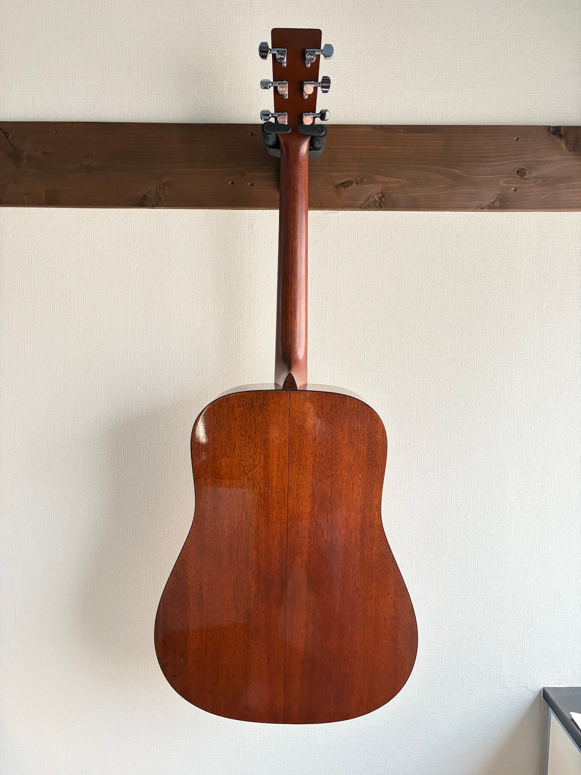 Martin D-18 2005 – auldguitars