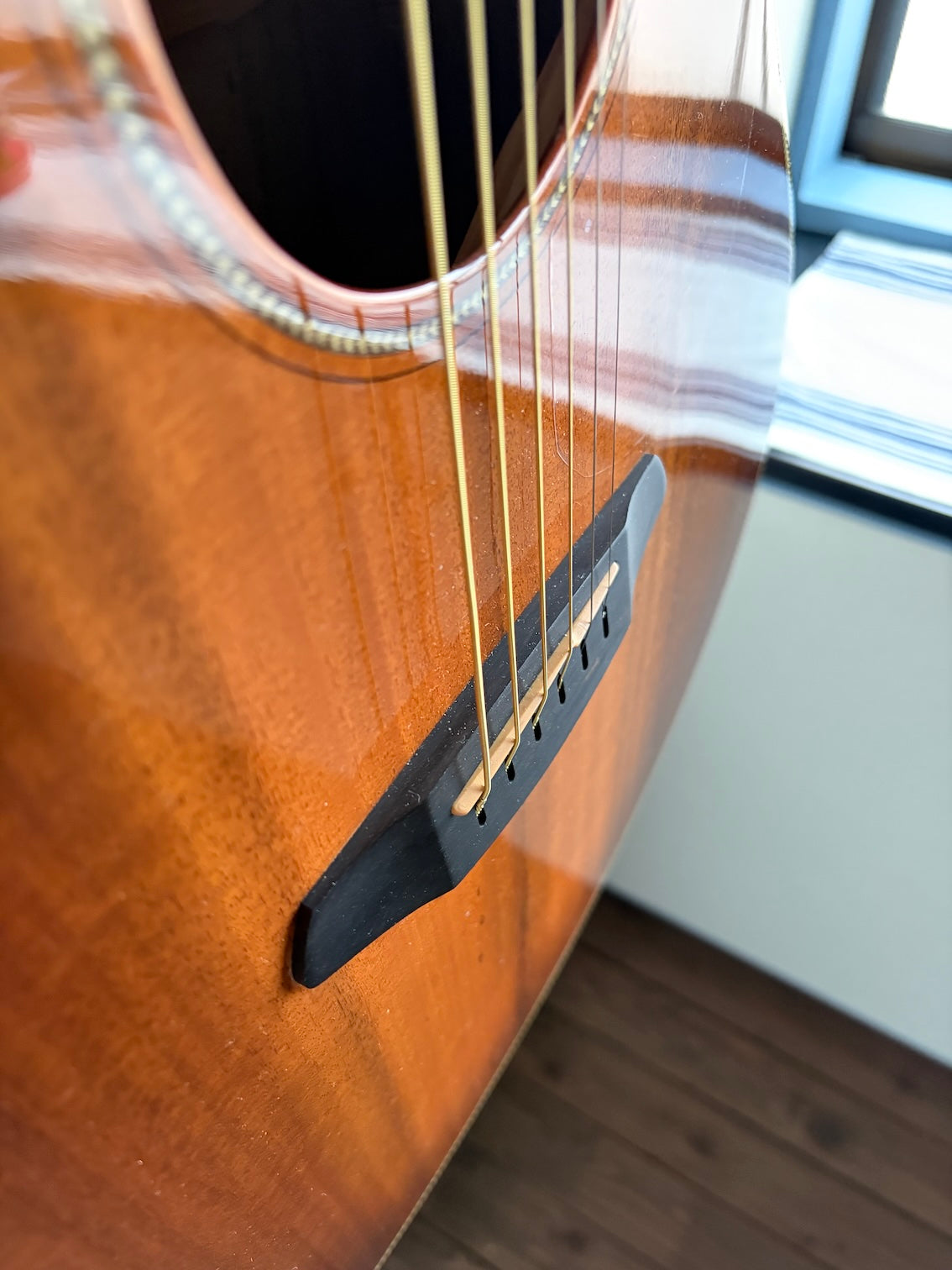 Breedlove  Oregon Concert Bourbon C66E 2017