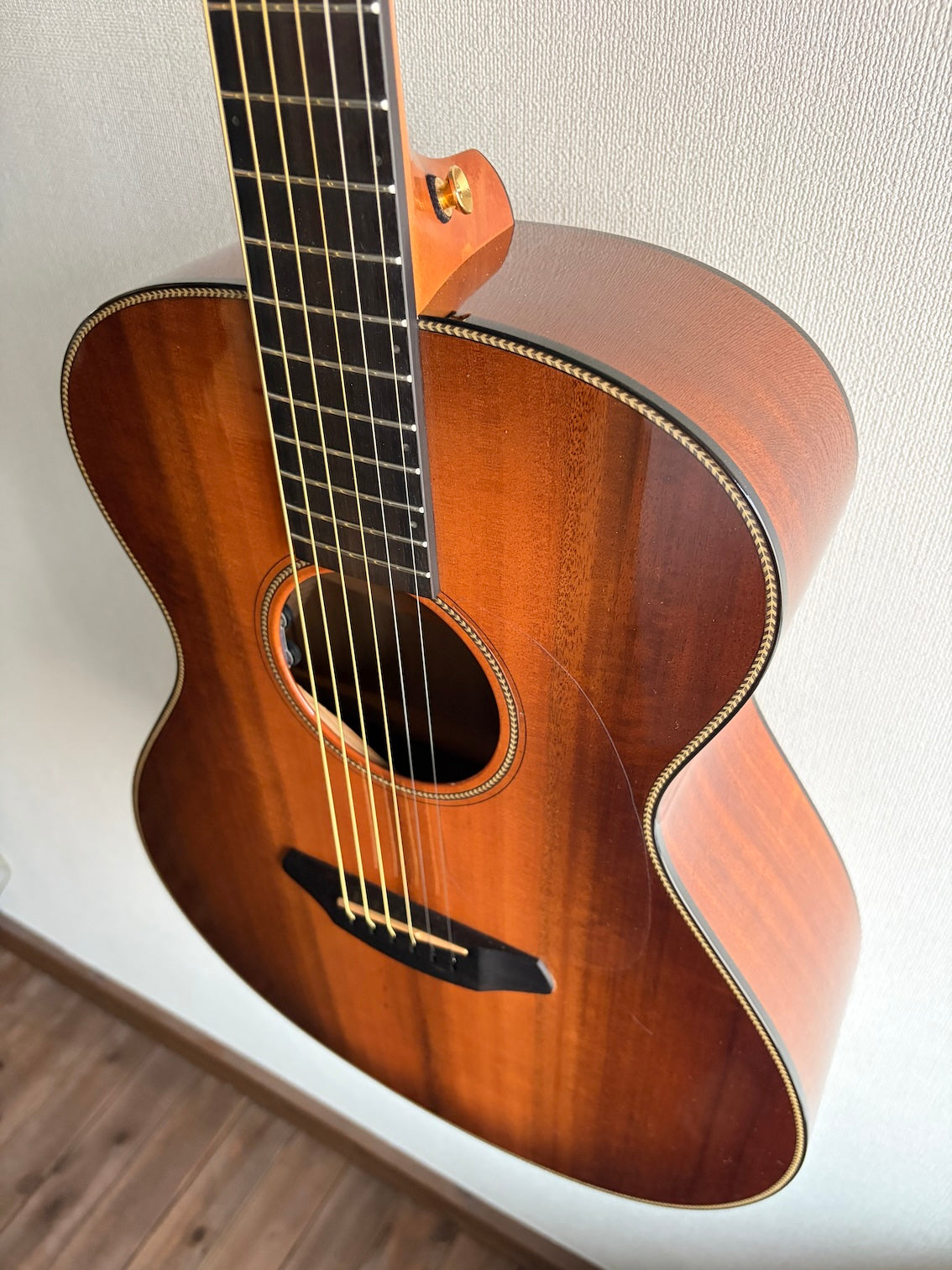 Breedlove  Oregon Concert Bourbon C66E 2017