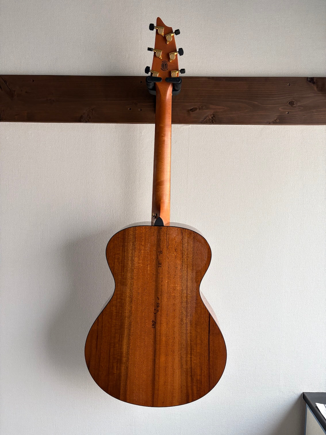 Breedlove  Oregon Concert Bourbon C66E 2017