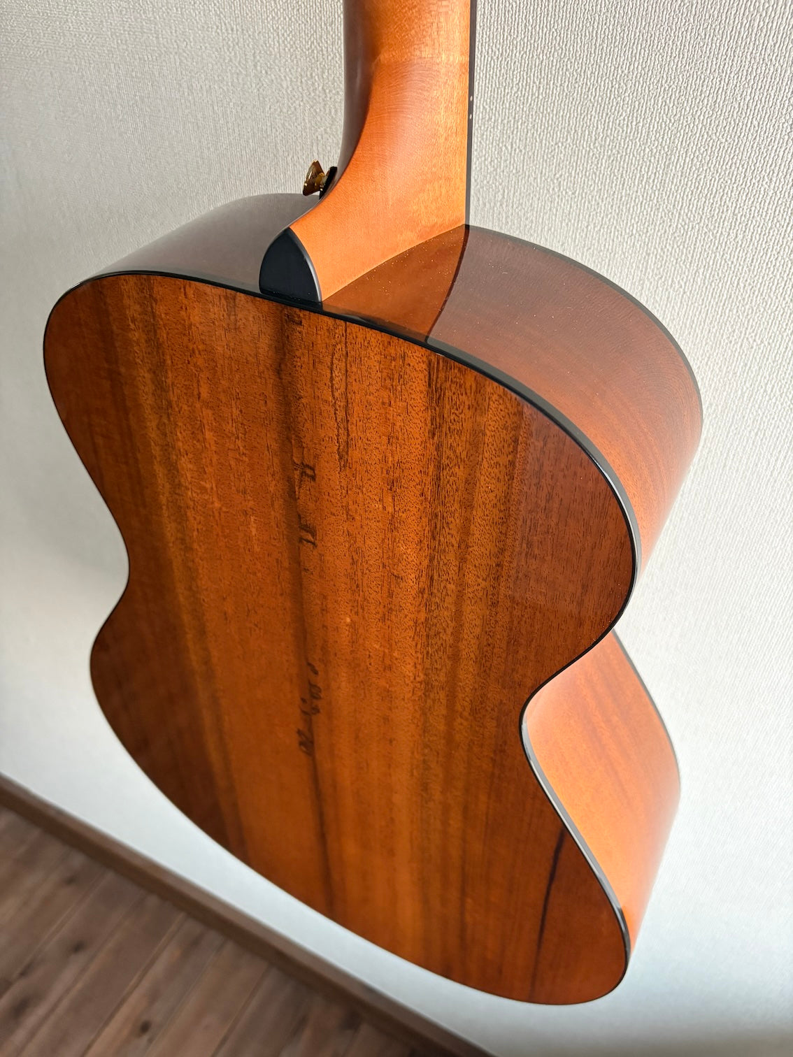 Breedlove  Oregon Concert Bourbon C66E 2017