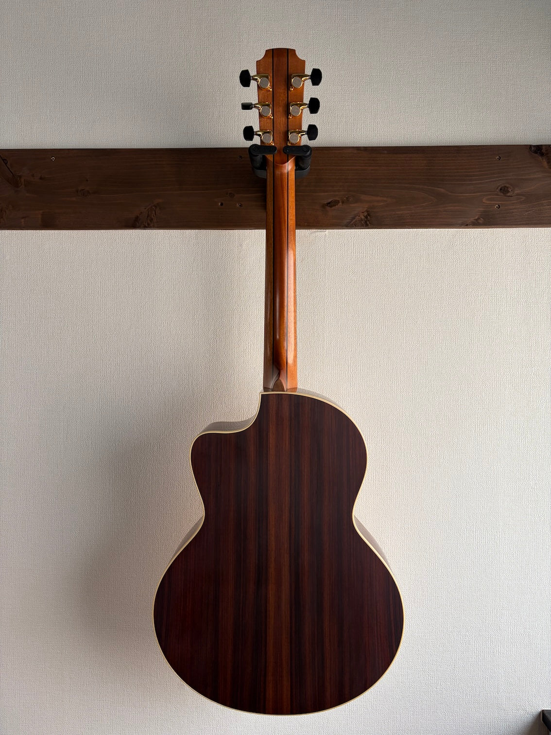 Lowden S-32C 2020