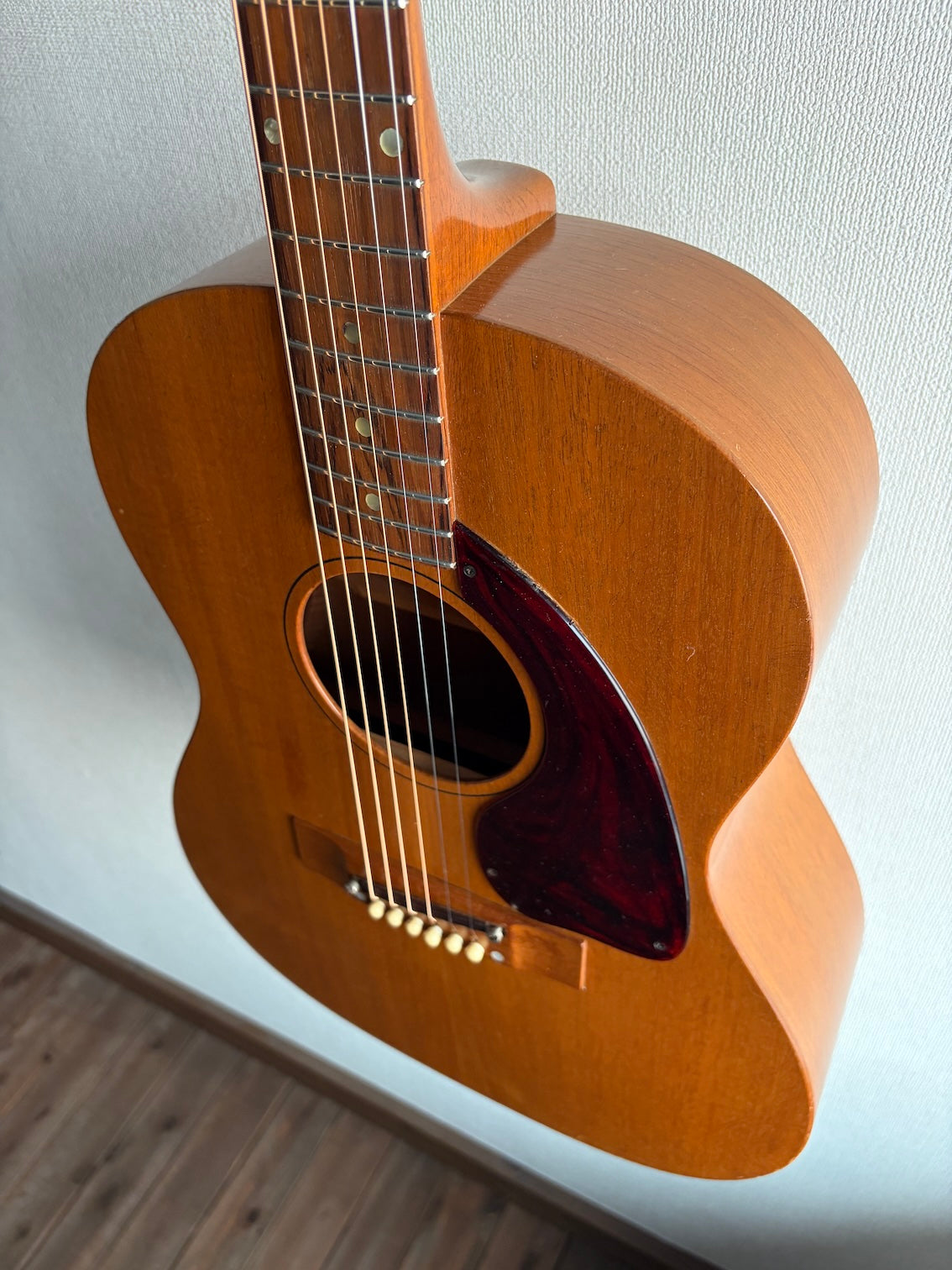 Kalamazoo KG-10 1968 – auldguitars