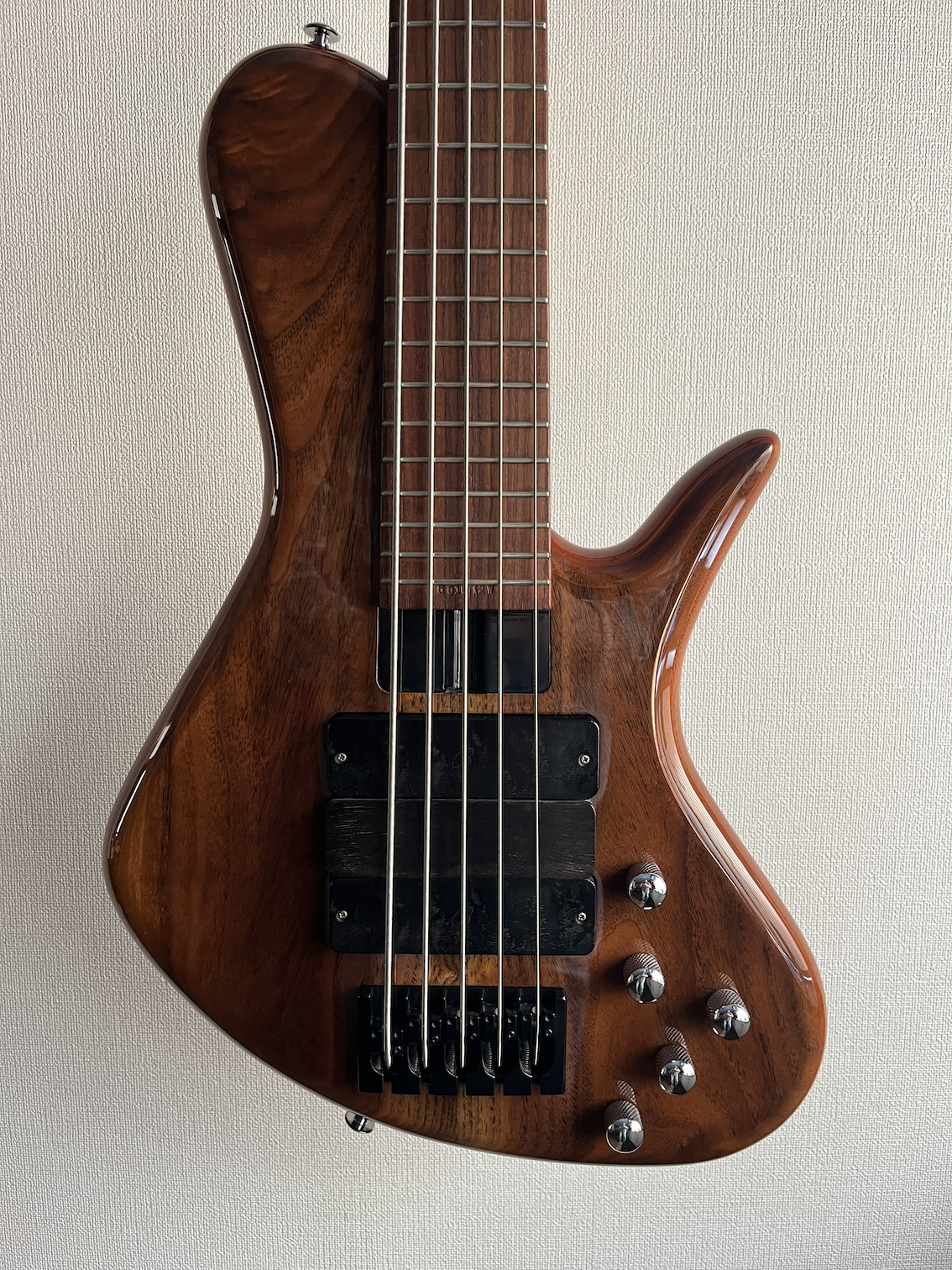 Benavente 5strings 33 Benavente 5strings 33