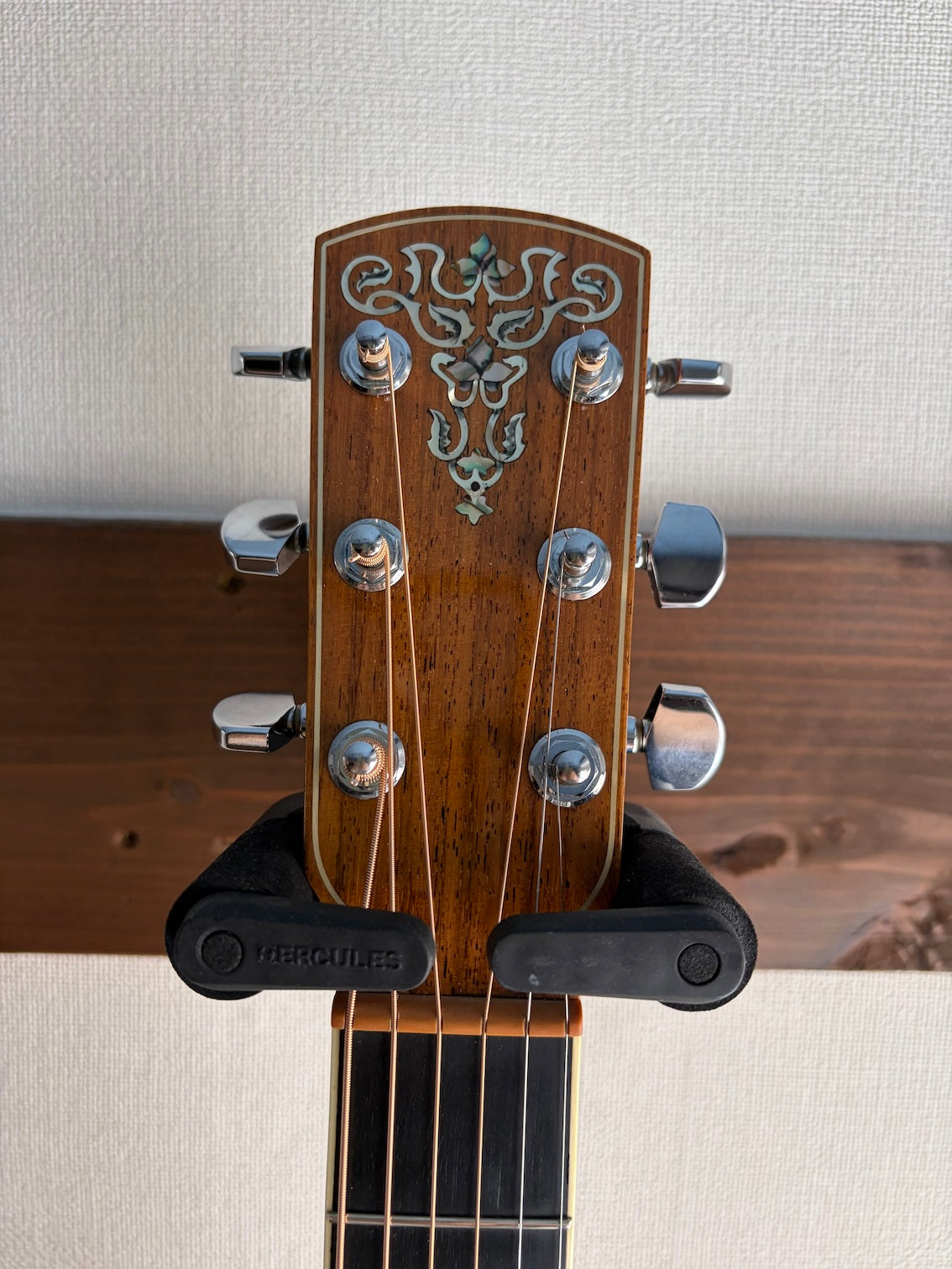 Larrivee OM-10 1994 – auldguitars