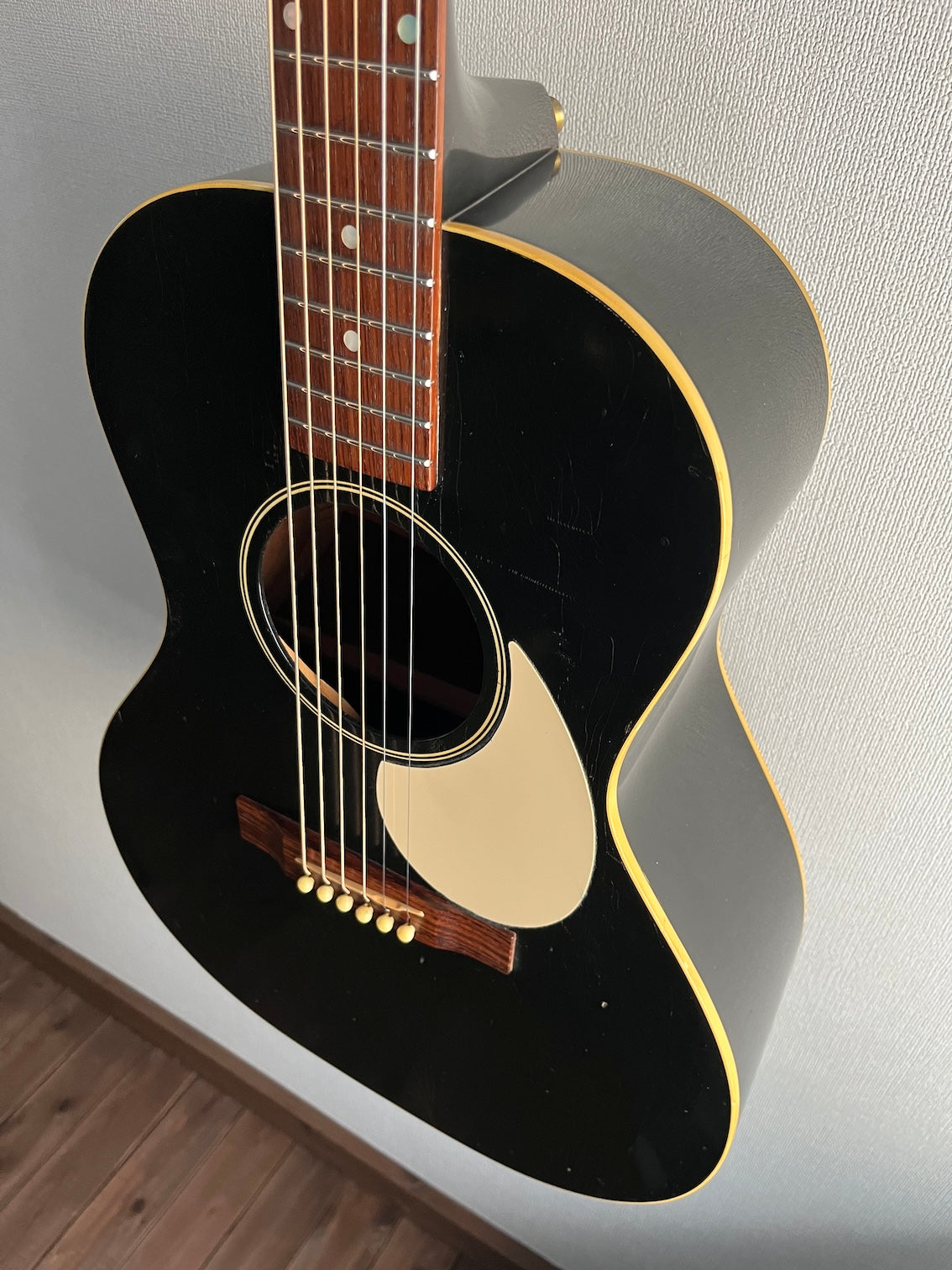 Gibson L-00 2002