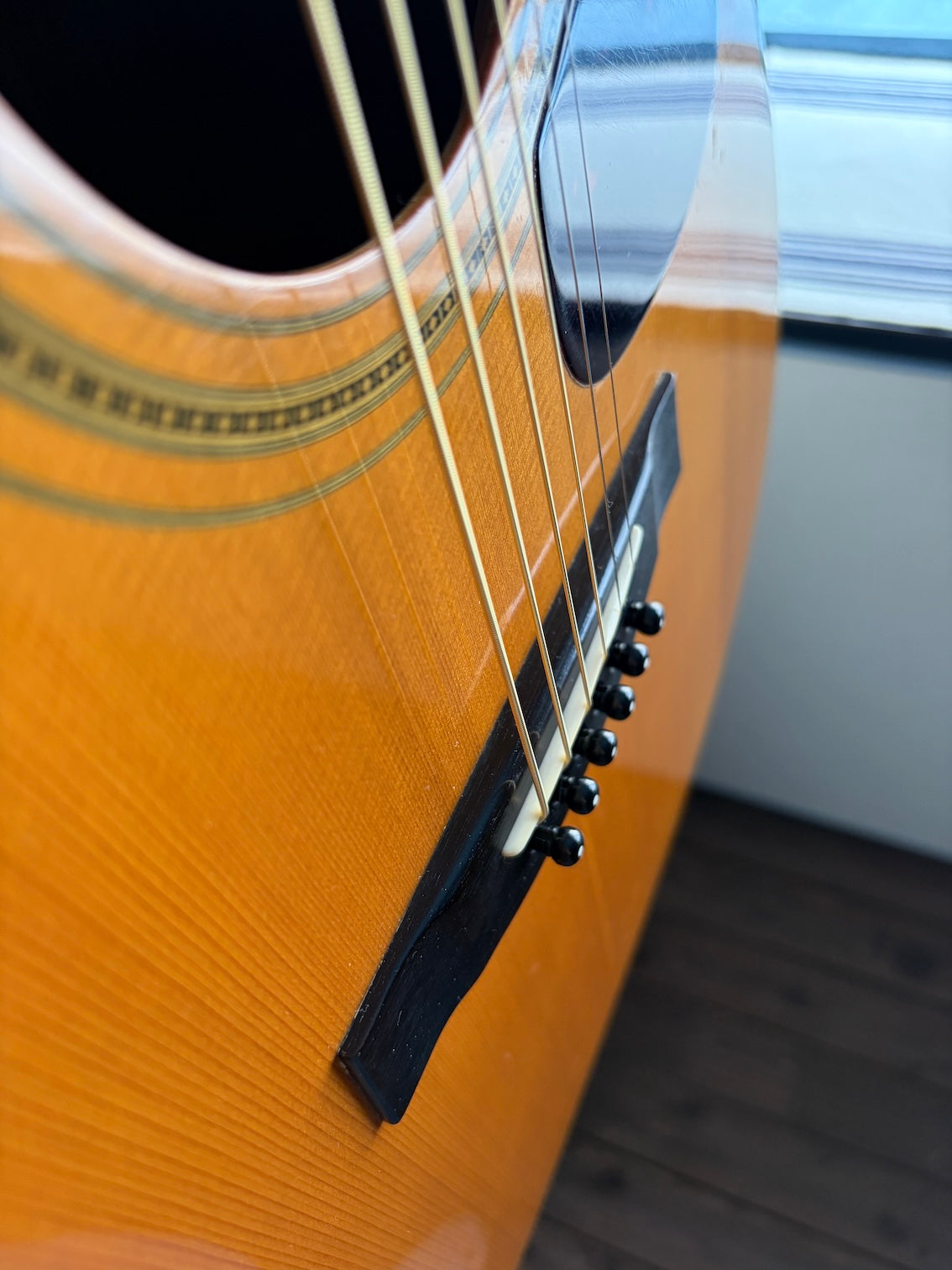 YAMAHA L-8 1970's