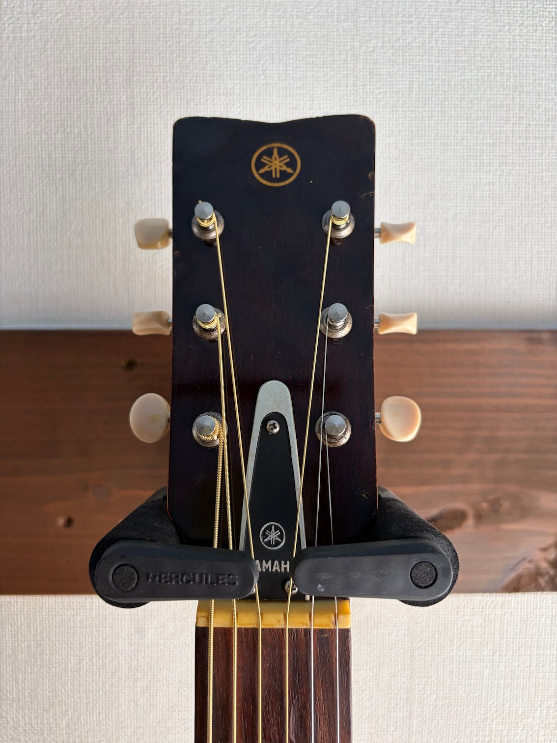 YAMAHA FG-140 1970's
