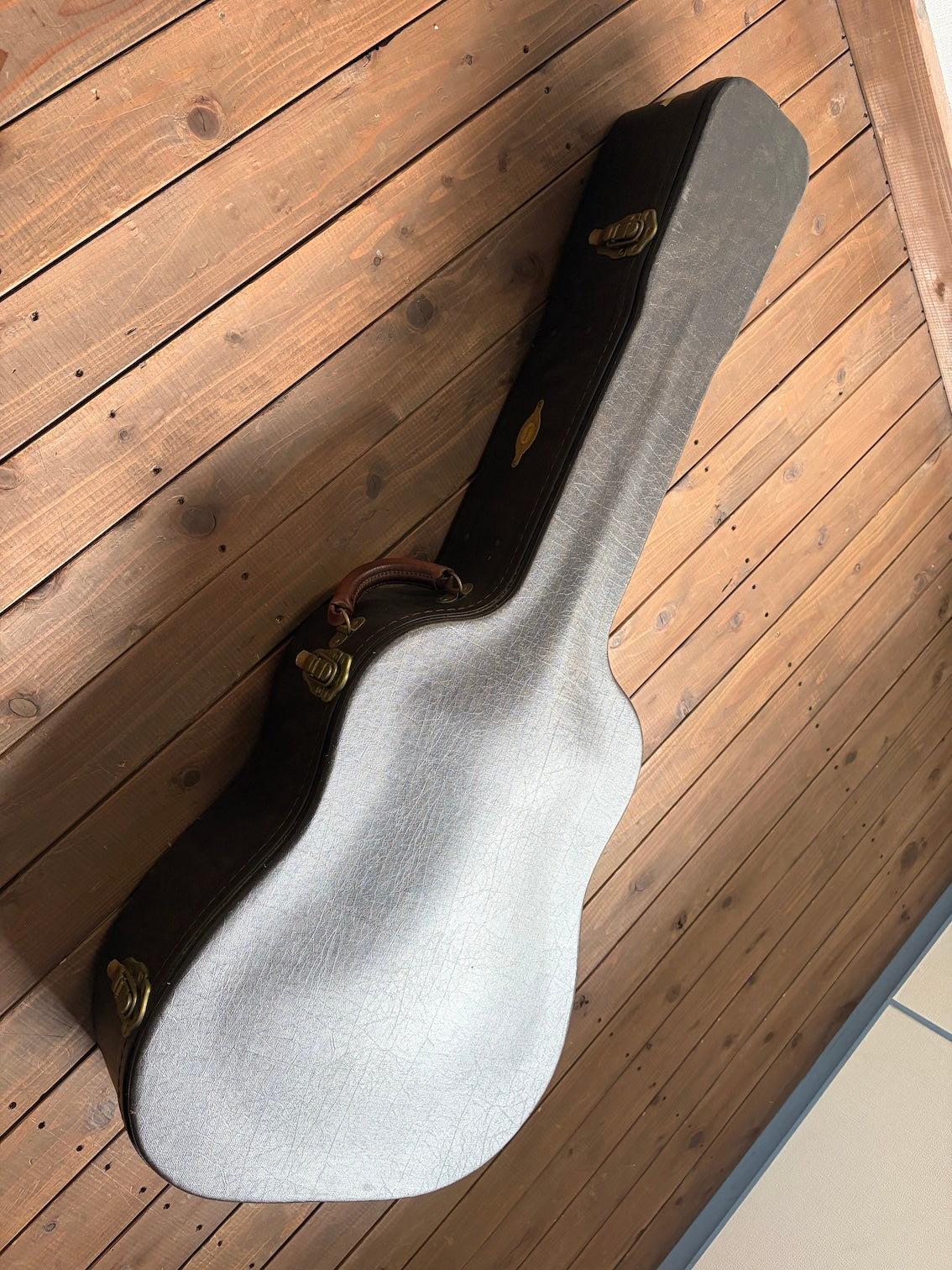 Taylor 810 1996 – auldguitars
