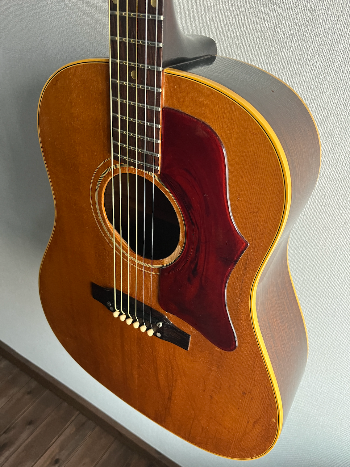 Gibson J-50 1967 – auldguitars Gibson J-50 1967 – auldguitars
