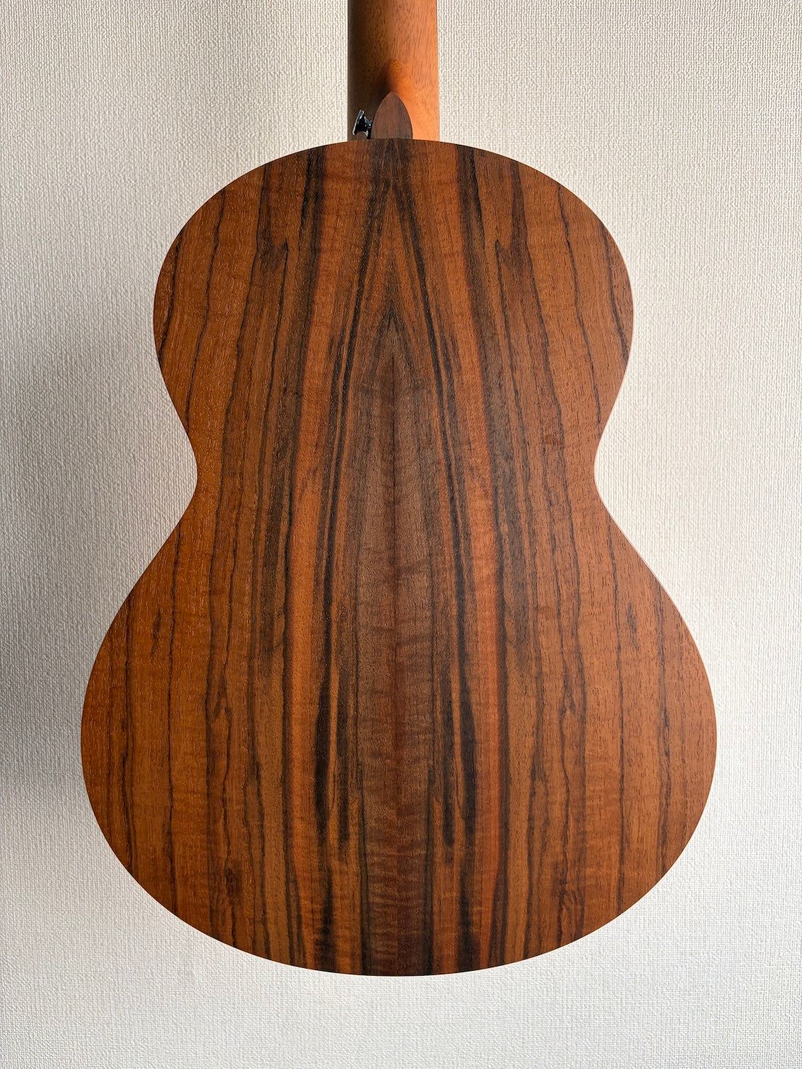 Sheeran by Lowden W04 2022