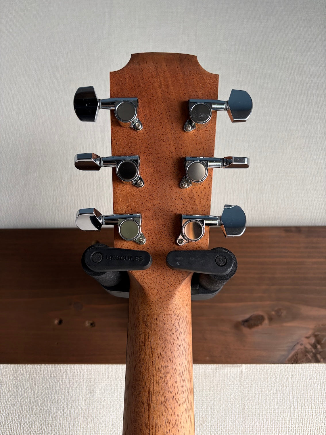 Sheeran by Lowden W04 2022