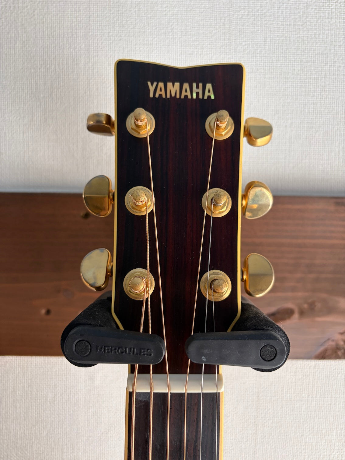 YAMAHA LS-6 2010
