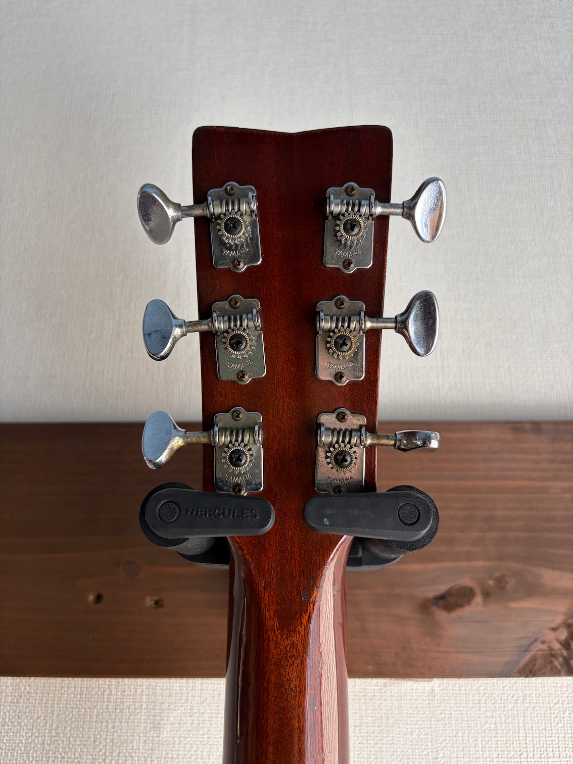 YAMAHA FG-180 1970-1971