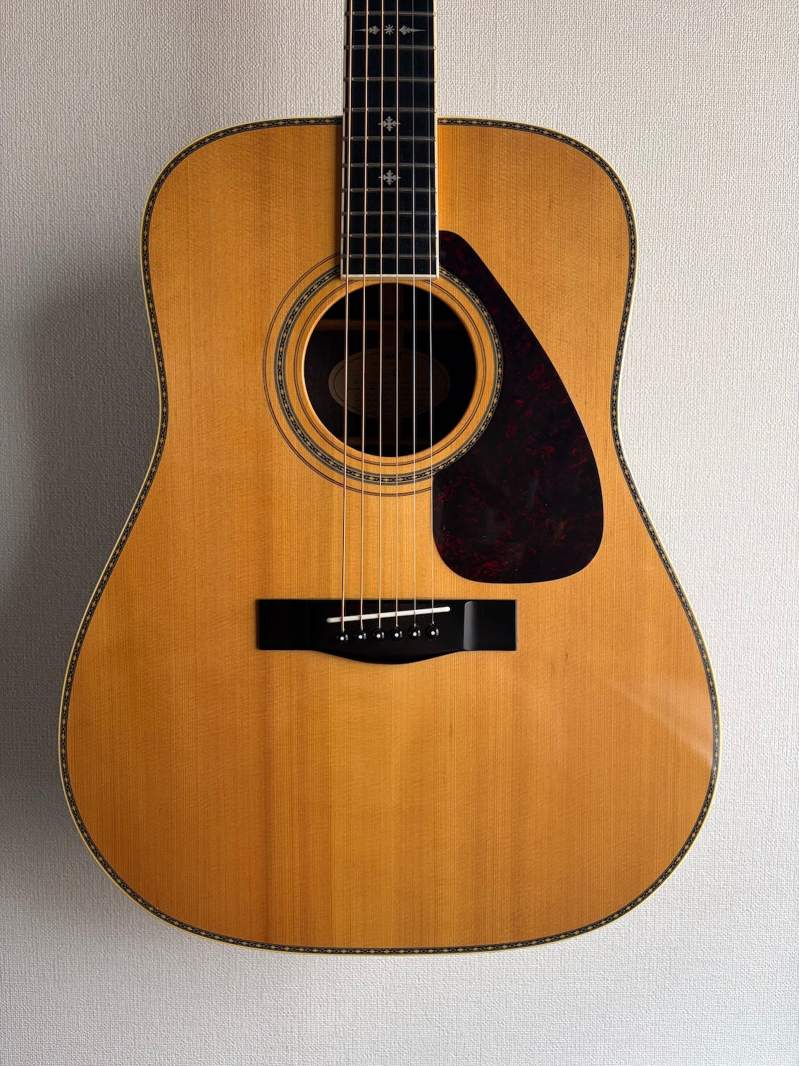 YAMAHA L-10 1982