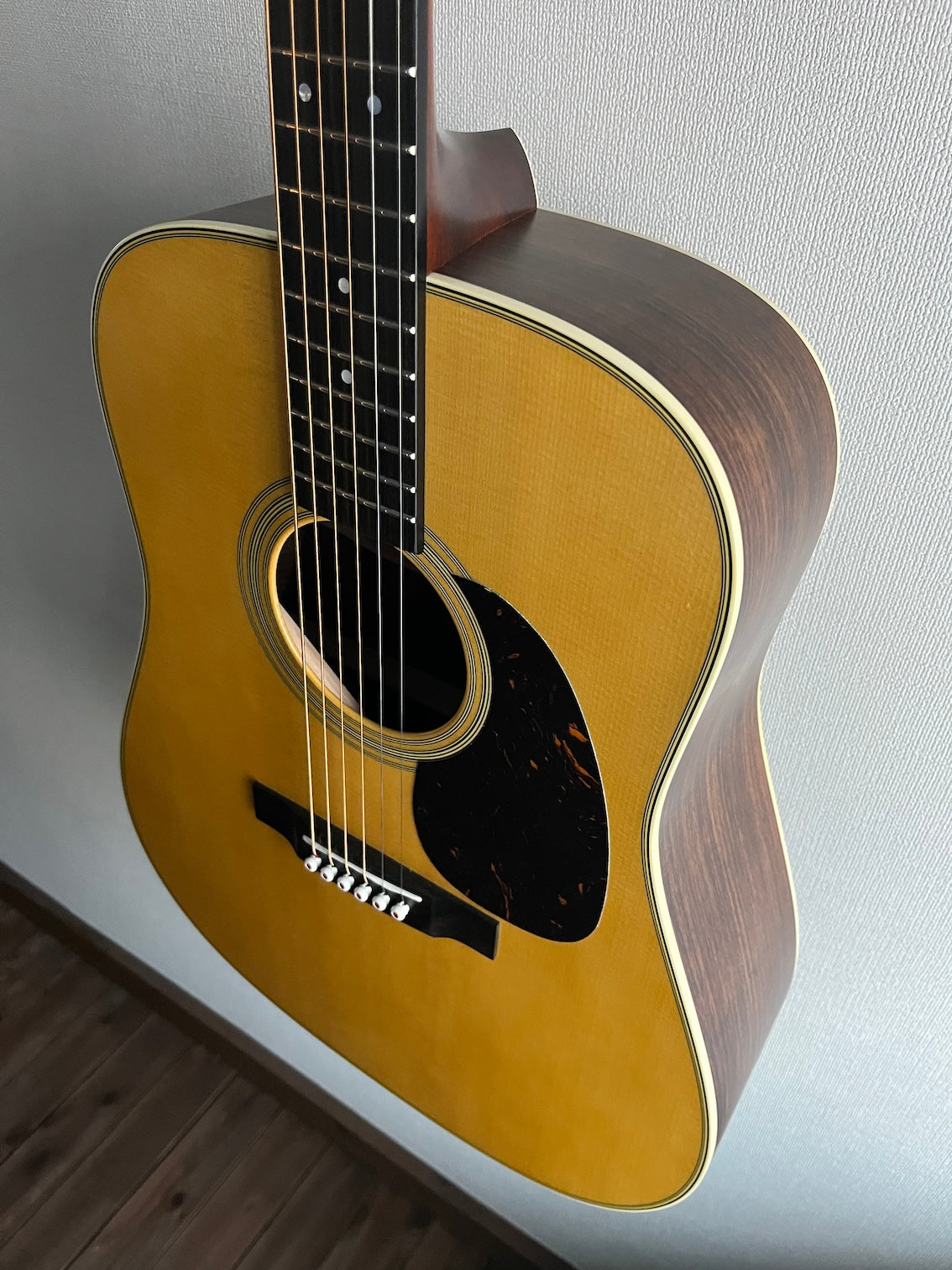 Martin D28 Satin 2023