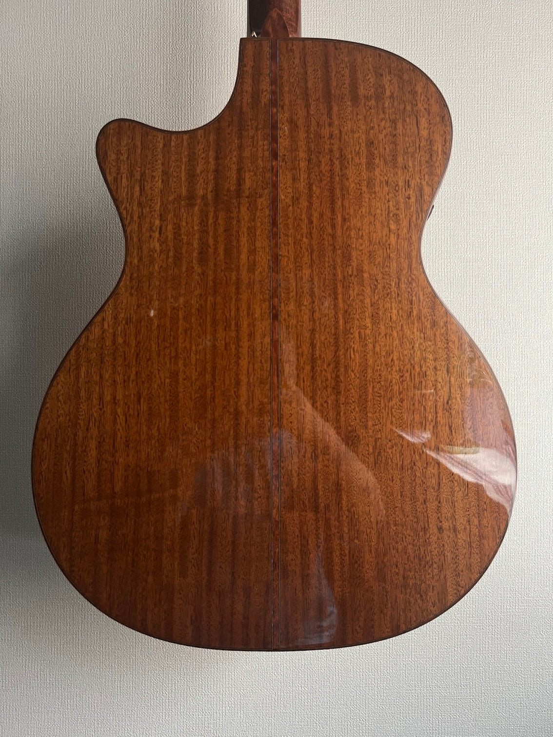 Martin GP Custom Claro Walnut / Englemann Spruce 2012