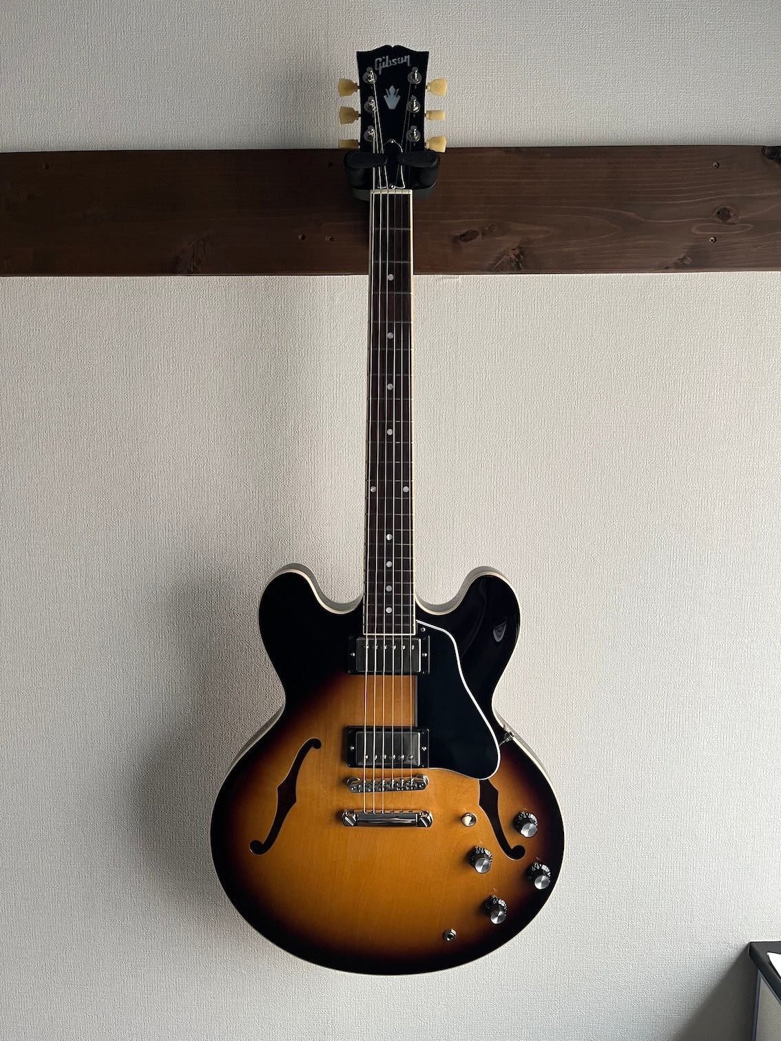 Gibson ES-335 2022