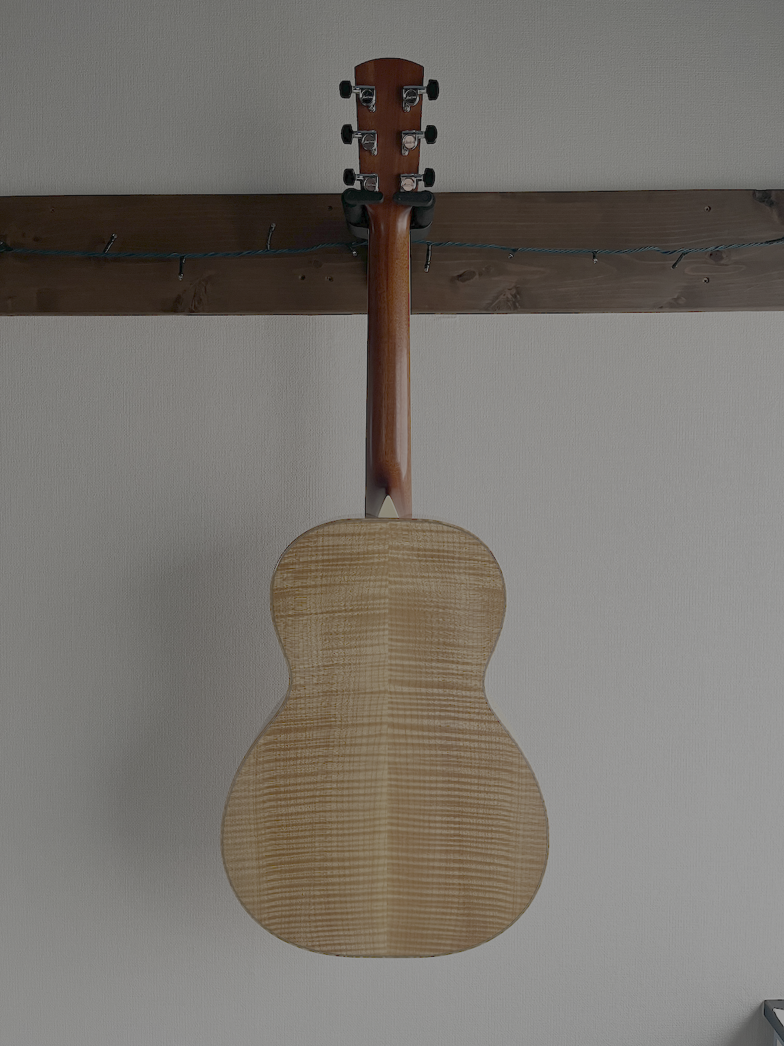 Larrivee O-09 Flame Maple 2004