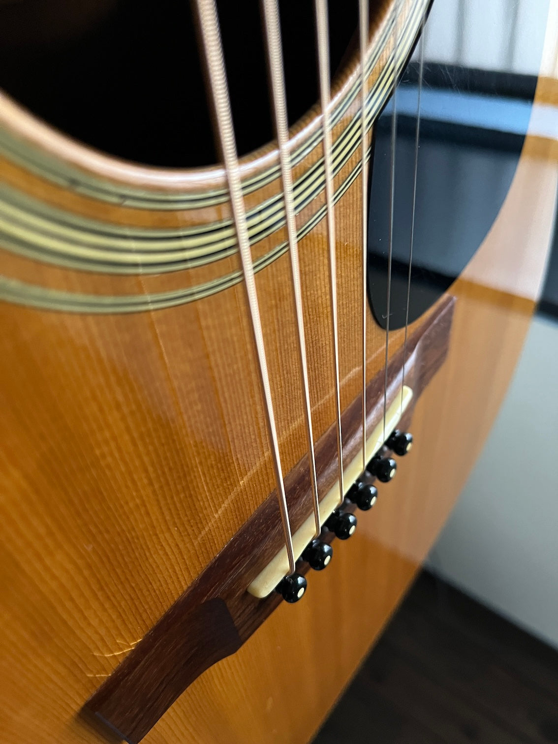 Martin D18 2001 – auldguitars