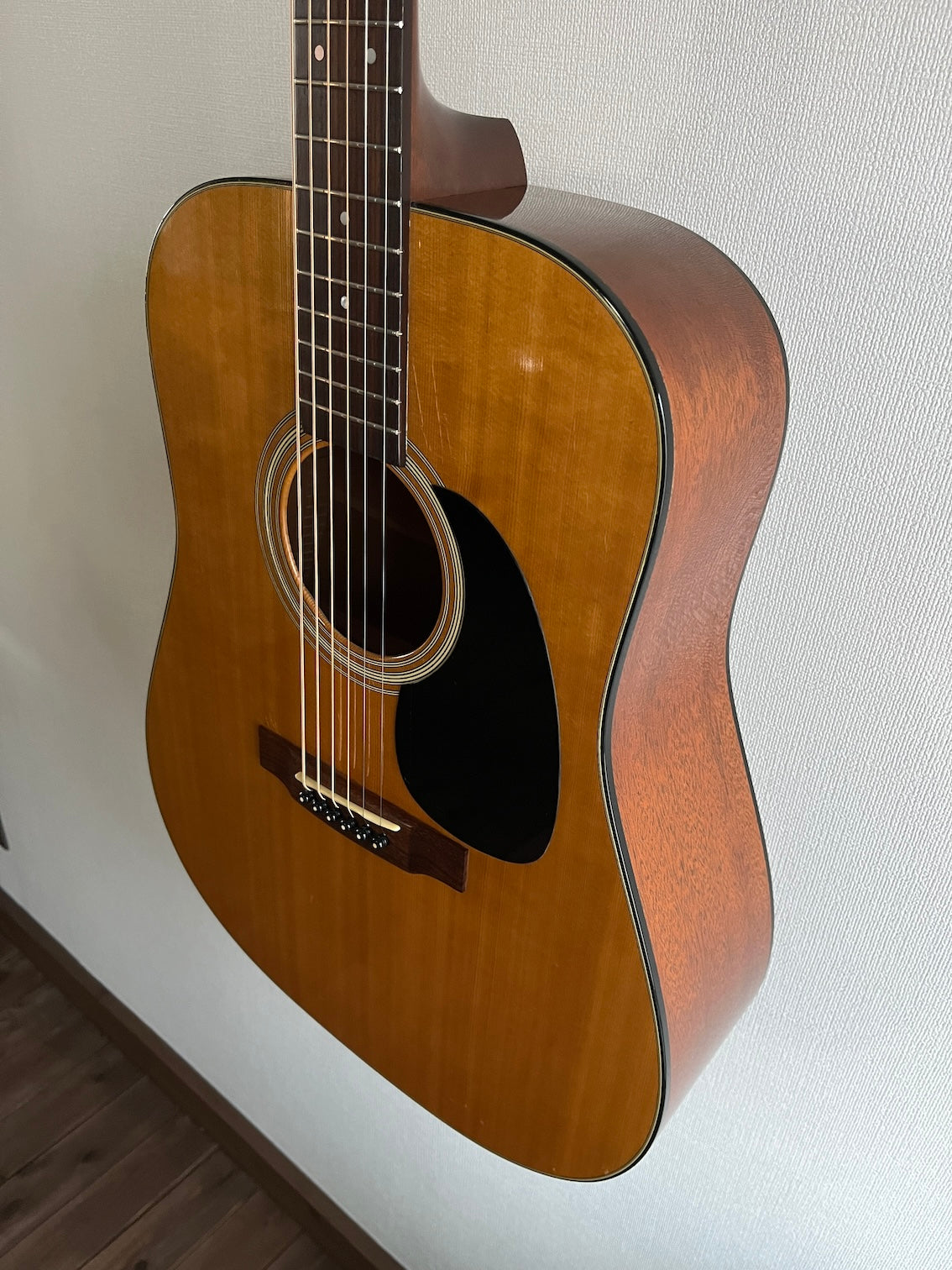 Martin D18 2001 – auldguitars