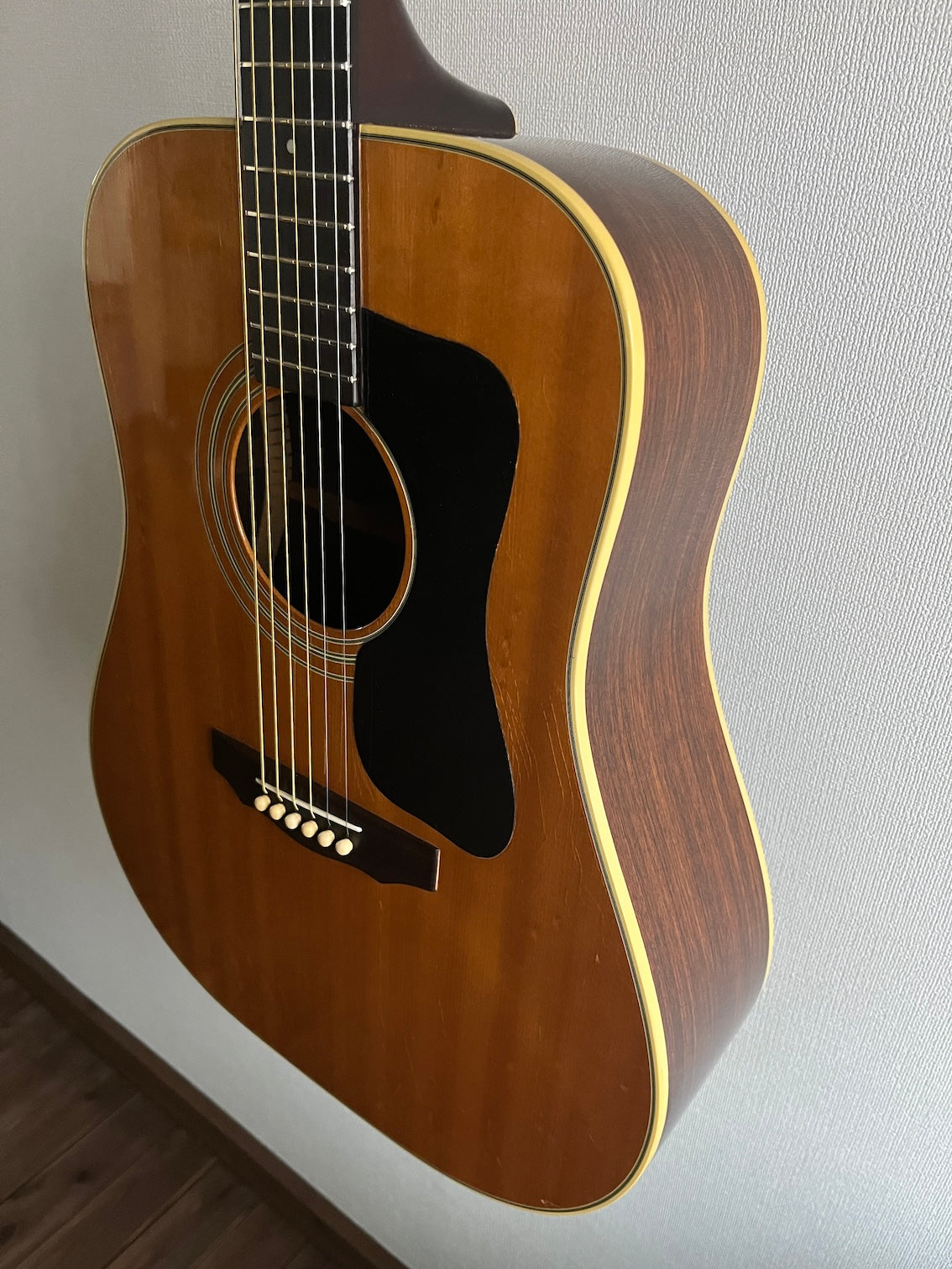 Guild D50 1976 – auldguitars