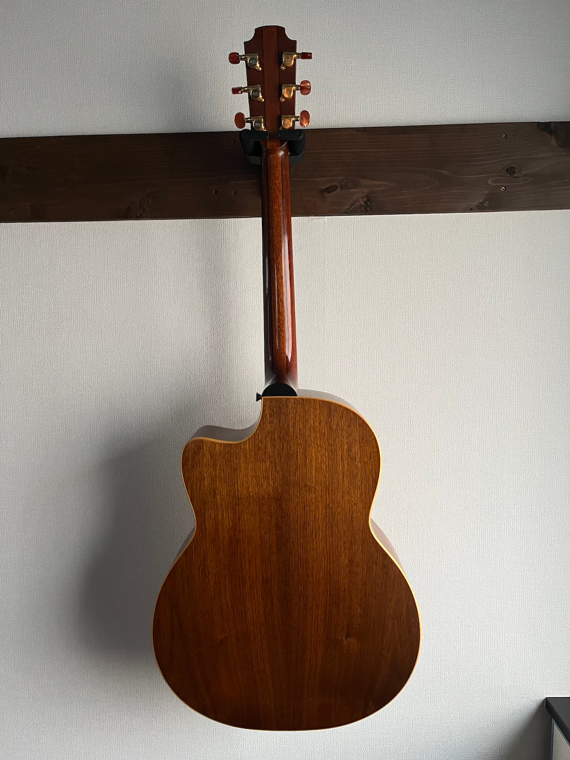 Lowden F23C '90s – auldguitars